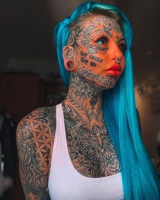 Like an Angel Before Tattoos!” – This Is What a 25-Year-Old Woman Looked Like Before Getting Over 600 Tattoos