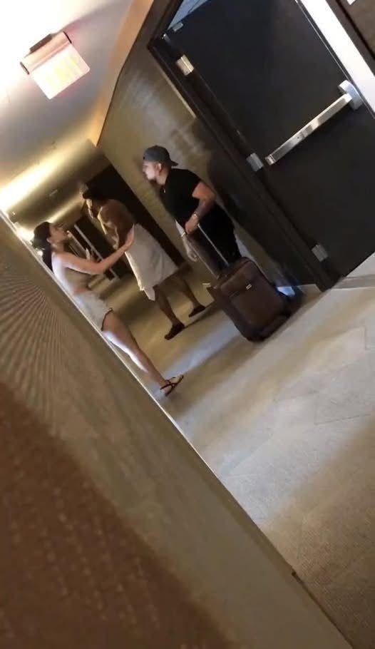 Guy catches his girlfriend cheating while on vacation 😭