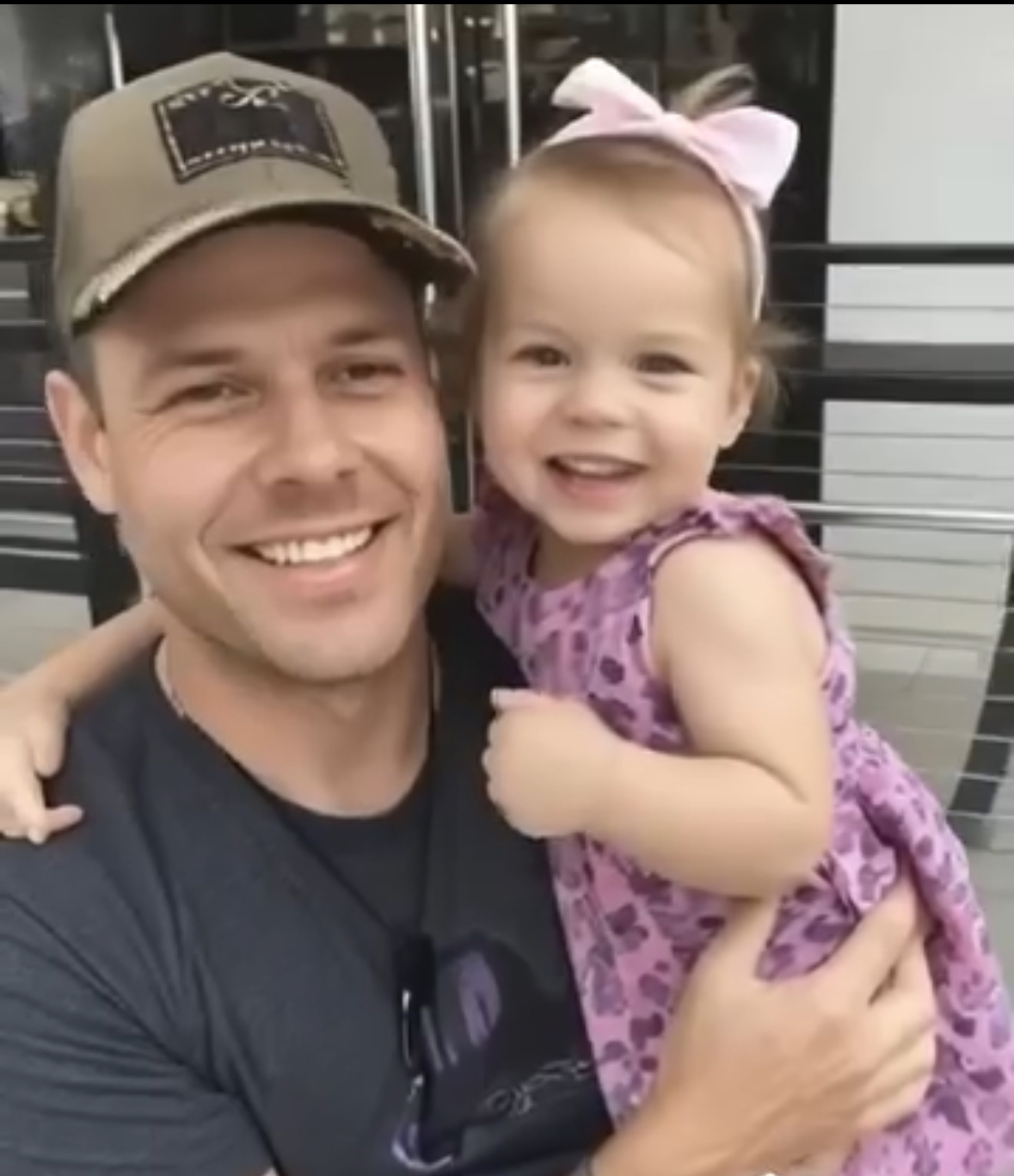 I raised my daughter on my own. 15 Years later she broke my heart. This was the lesson