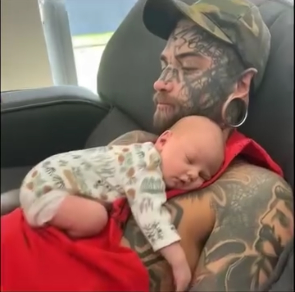 Tattooed Dad Starts Process of Removing Full-Body Ink