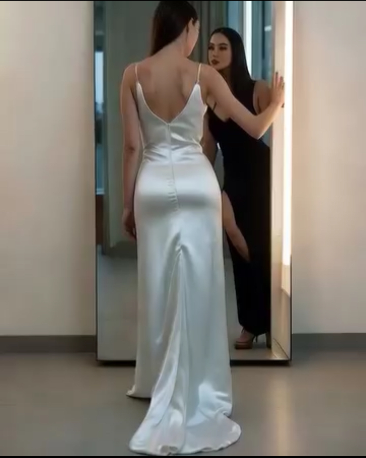 My future-wife’s bridesmaid sent me this picture. I cancelled the wedding.