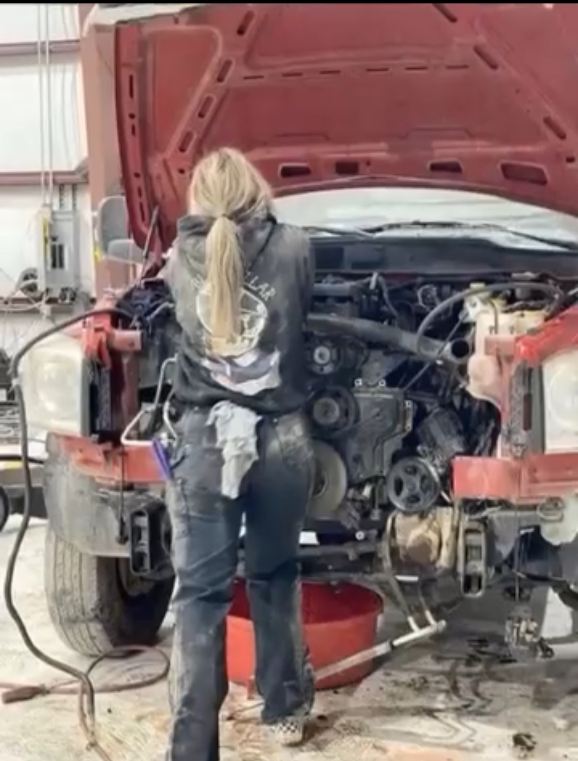 THE GUYS BULLIED THE NEW GIRL MECHANIC — THE NEXT DAY, SHE PULLED UP IN A BUGATTI