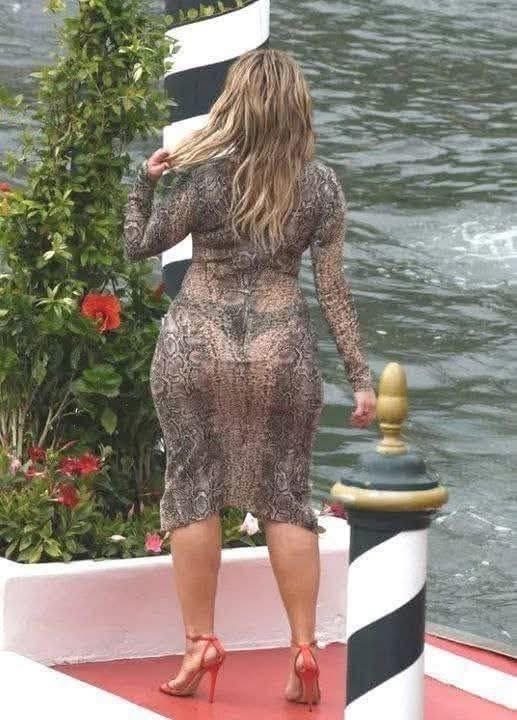 She appeared dressed.