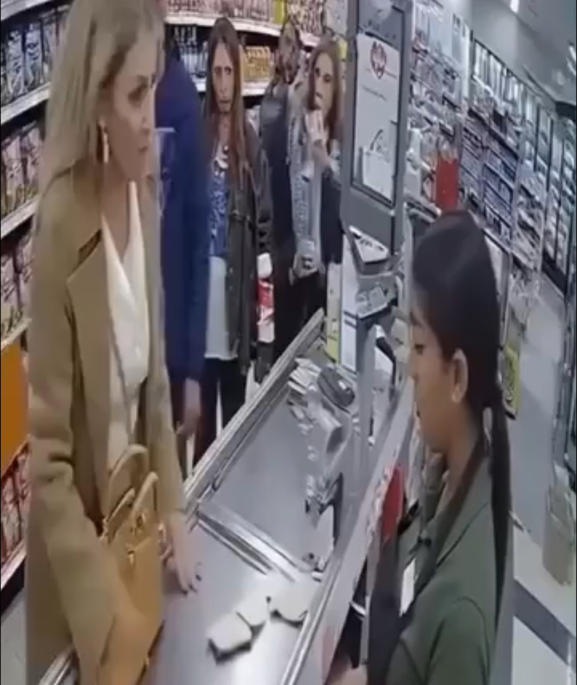 A Customer Looked Down on My Cashier Job — But That Day Changed My Life Forever