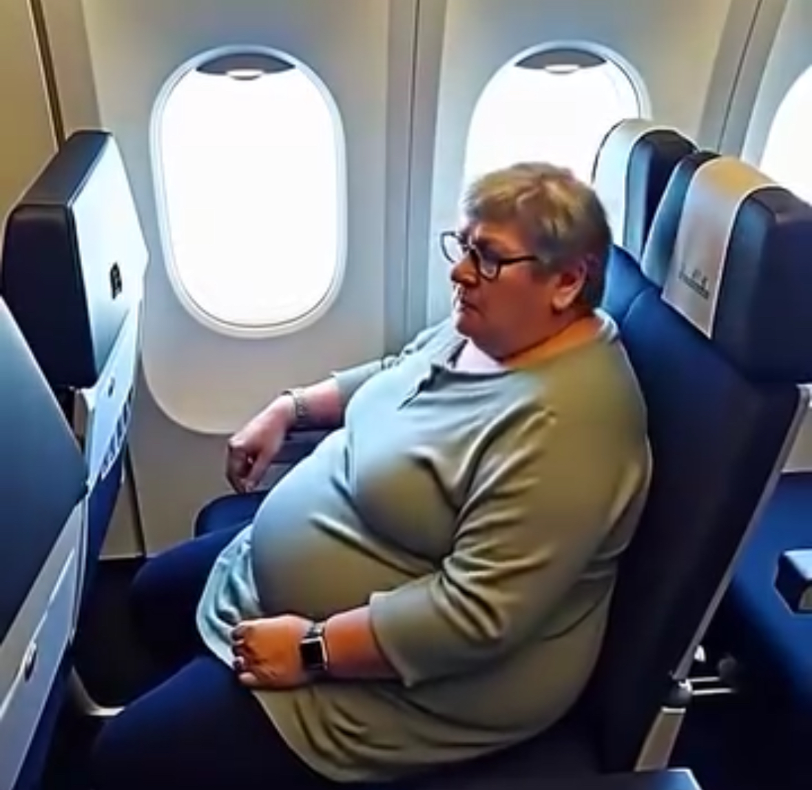 They Wanted To Kick Me Off The Plane Because Of My Excess Weight: I Had To Put Those Heartless People In Their Place