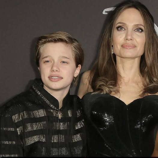 Angelina Jolieโs eldest daughter: From a tomboy with braces to a new generation of expensive beauty